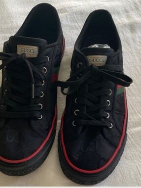 Gucci Men’s Tennis 1977 Off the Grid Low Black Red Green Stripe Auth Size 11